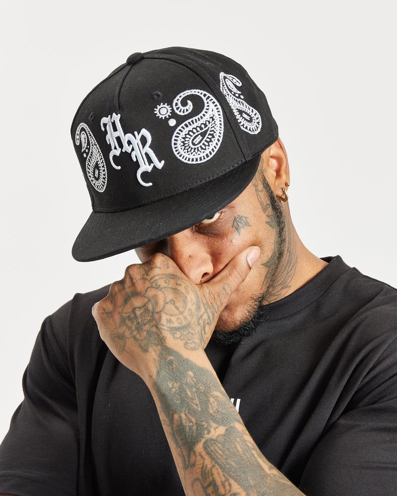 Hoodrich OG Motif Fitted Hatt Herr Svarta | 91028-DVEK